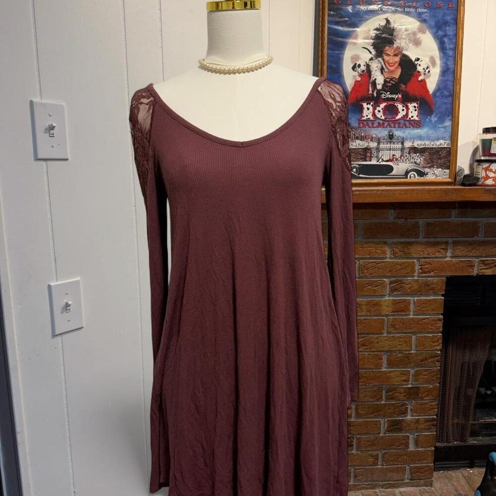 American Eagle Outfitters light purple  lace long sleeve dress size medium